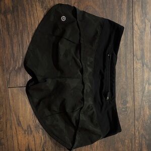 Lululemon Athletica Black Camouflage Women's Athletic Shorts size 2